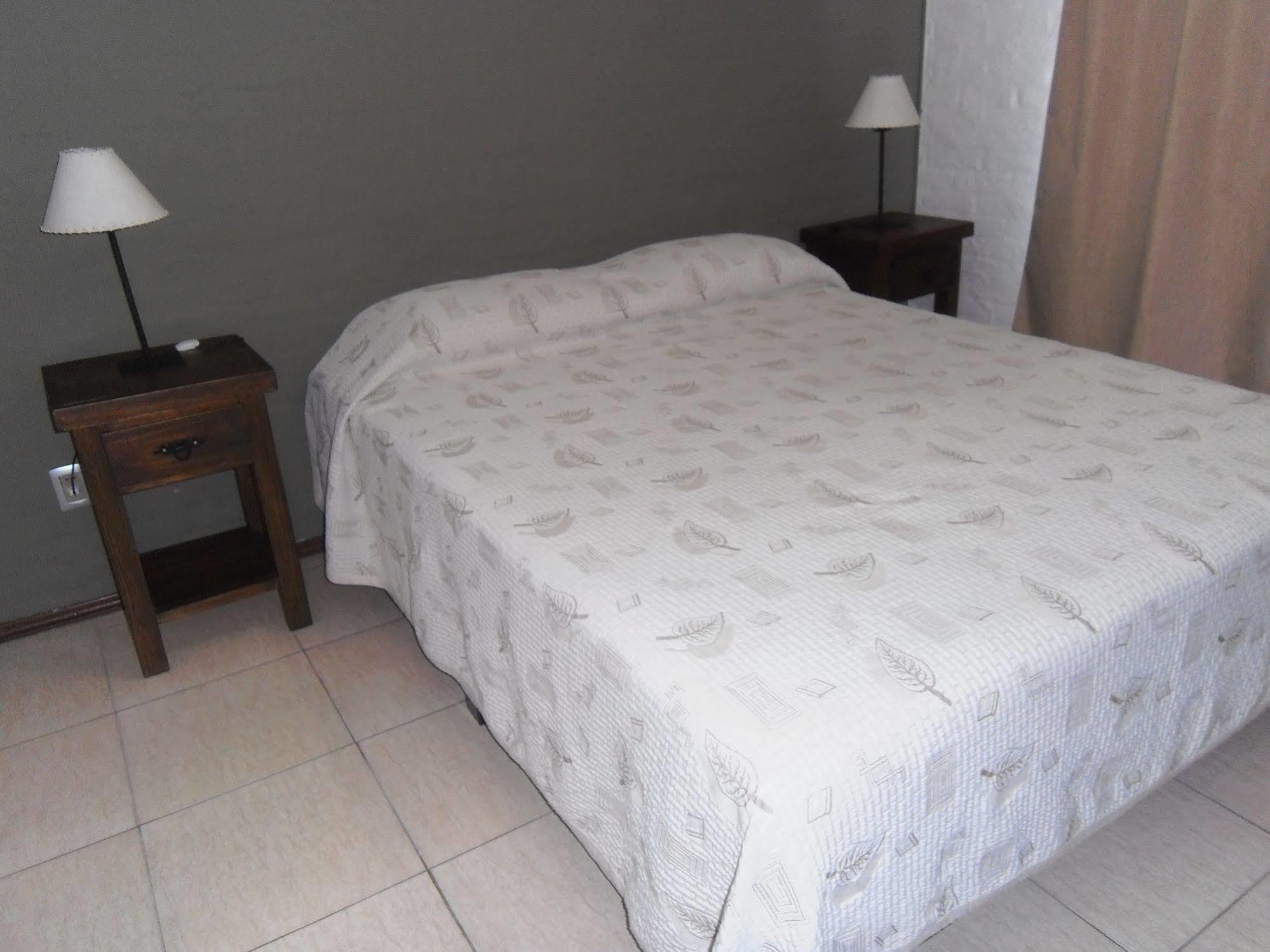 Hotel Jardines De Dayman Termas del Daymán エクステリア 写真
